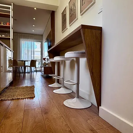 Olga Square Boutique Living Апартаменты Патра